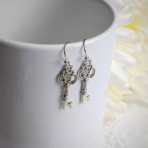 Silver Key Earrings, Antique Key Earrings, Skeleton Key, Steampunk Jewelry, Key to Her Heart, Unique Realtor Gift, New Home Gift