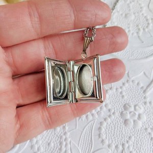 Book Lover Gift, Love Book Locket Necklace, Book Club Bookworm Gift for Librarian 