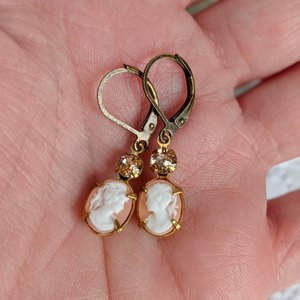 Lady Cameo Earrings, Blush Pink Earrings, Victorian Cameo Jewelry, Antique Replica, Vintage Style Jewelry, Romantic Shabby Chic Modern Retro