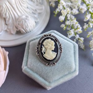 Lady Cameo Brooch Pin, Vintage Style, Victorian Jewelry, Portrait Pin, Unique gift for Book lover