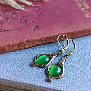 Victorian Earrings, Green Dangle Earrings, Vintage Style Jewelry Gift for Her, Regency Era, Art Nouveau