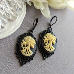 Day of the Dead Earrings, Dia de Los Muertas Skull jewelry, Gothic Cameo Earrings, Lolita Jewelry, Goth girl, Lady Skull Earrings