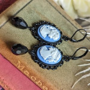 Portrait Cameo Earrings, Blue Lady Cameo Earrings, Gothic Victorian Jewelry, Antique Style Jewelry, Dark Academia,