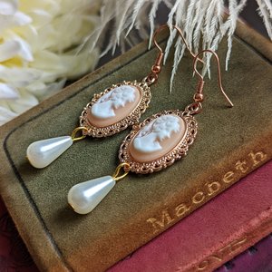Peach Cameo Pearl Earrings, 14k Rose Gold Plated Earrings, Victorian Jewelry, Romantic Vintage Style, Light Academia, Pearlcore