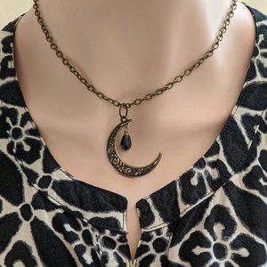 Crescent Moon Necklace, Womens Celestial Jewelry, Boho Moon Necklace, Witchy Jewelry,  Gift for Her