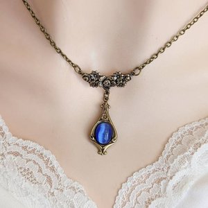 Victorian Jewelry Necklace, Vintage Style Teardrop Pendant