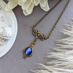 Victorian Jewelry Necklace, Vintage Style Teardrop Pendant