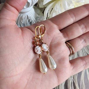 Pink Cameo Pearl Earrings, Victorian Jewelry, Romantic Vintage Style, Regency Jewelry, Pearlcore, Girlfriend Gift