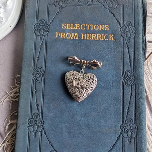 Silver Filigree Heart Locket Brooch, Bridal Bouquet Love Charm, Victorian Style, Wedding Memory Pin, Gift for Bride