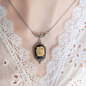 Sugar Skull Necklace, Day of the Dead Pendant, Dia de Los Muertas Skull Jewelry, Gothic Cameo Jewelry, Goth Girl Style, Best Friend Gift