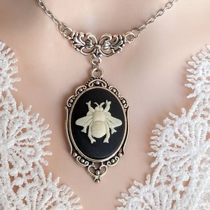 Bee Cameo Necklace, Silver Bumble Bee Pendant, Necklaces for Women, Bee Jewelry, Girlfriend Gift, Best Friend Gifts, Graduation Gift