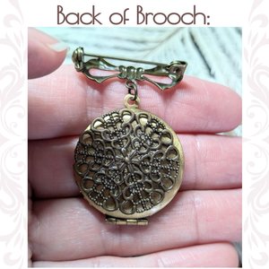 Filigree Locket Brooch, Bridal Bouquet Charm, Round Locket Pin, Vintage Style, Wedding Memory Pin, Bride Wedding Gift for Her