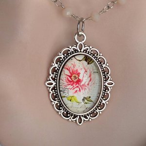 Floral Pendant Necklace with Pink  Opal Rosary Chain, Elegant Peony Flower Charm Jewelry, Vintage Inspired Delicate Pink Gemstone Necklace