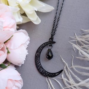 Black Crescent Moon Necklace with Faceted Black Crystal, Gothic Boho Jewelry, Celestial Pendant, Witchy Gift for Her