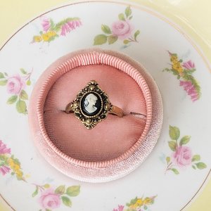 Antiqued Gold Cameo Ring, Victorian Costume Jewelry, Adjustable Size