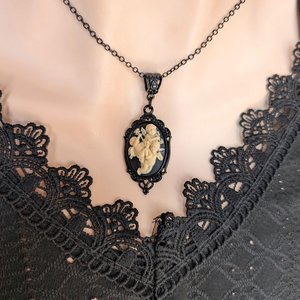 Gothic Cherub Cameo Necklace, Ornate Black Setting with Three Angels in Ivory on Black Cameo, Religious Jewelry, Vintage Style Dark Romance