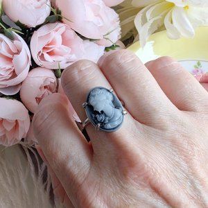 Timeless Cameo Ring, 925 Sterling Silver Adjustable Ring, Elegant Vintage Inspired Jewelry Gift for Her