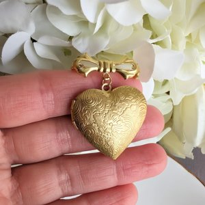 Brass Heart Locket Brooch: Floral Embossed Victorian Bridal Bouquet Keepsake