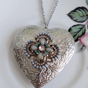 Silver Plated Heart Locket Necklace With Beaded Embellishment– Art Deco Engraved Pendant, Vintage Style Jewelry Gift for Her