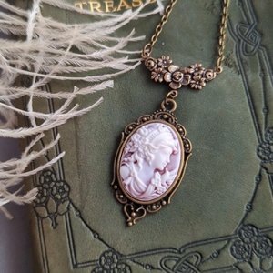 Victorian Goddess Cameo Necklace, Antique Brass Cameo Pendant, Vintage Wedding Jewelry
