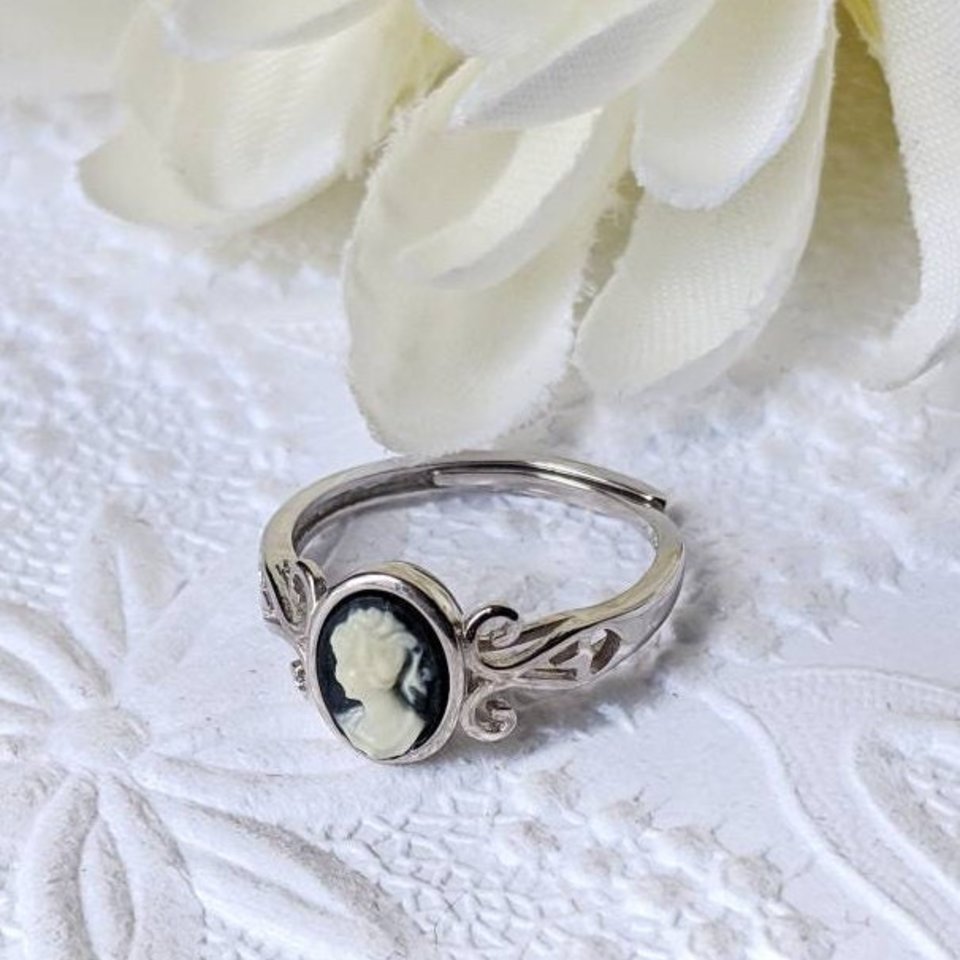 Cameo Ring, 925 Sterling Silver Adjustable Cameo Ring, Antique Replica Cameo Jewelry, Victorian Jewelry Gift for Anniversary