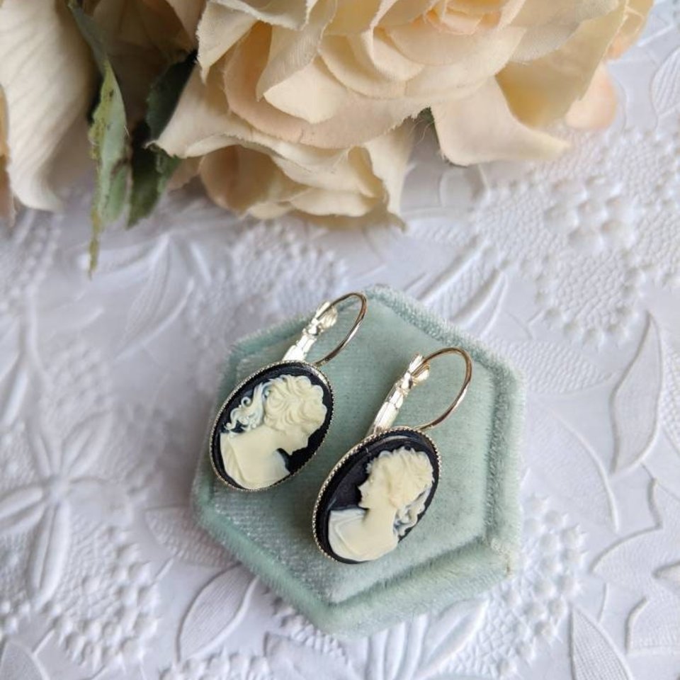 Black Cameo Earrings, Gold Cameo Drop Earrings, Lever Back Earrings, Lady Cameo Earrings, Victorian Earrings, Romantic Jewelry