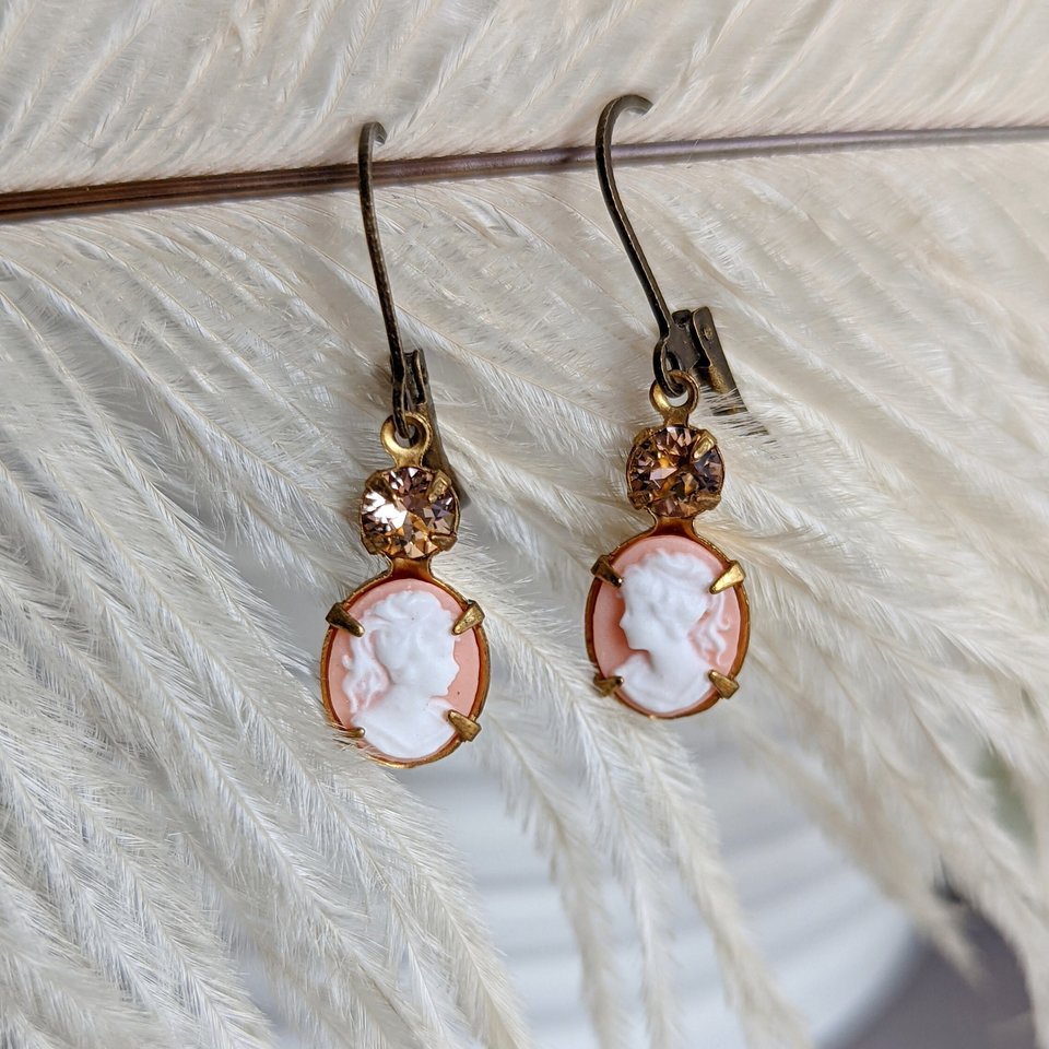 Lady Cameo Earrings, Blush Pink Earrings, Victorian Cameo Jewelry, Antique Replica, Vintage Style Jewelry, Romantic Shabby Chic Modern Retro