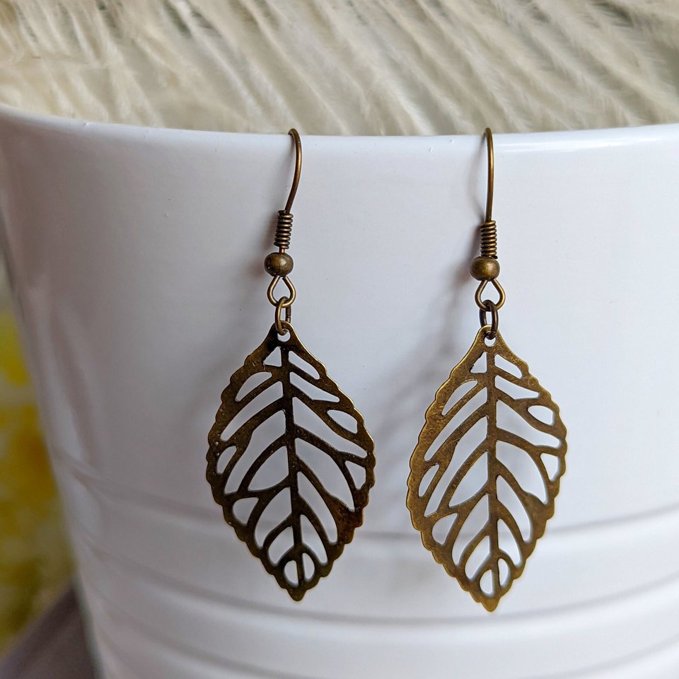 Leaf Earrings, Filigree Earrings, Fall Jewelry, Boho Jewelry Gift for Nature Lover, Gift for Mom from Daughter