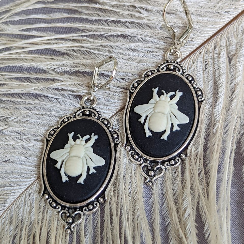 Bee Statement Earrings, Bee Cameo Earrings, Steampunk Jewelry, Dark Academia, Nature Inspired, Dark Cottage Core