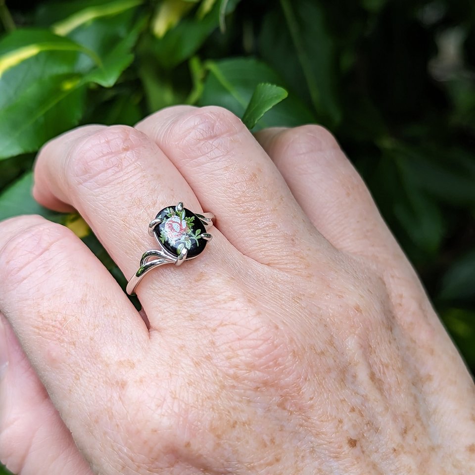 Flower Cameo Ring, Limoges Style, Gold Vermeil 925 Sterling Silver Ring, Victorian Ring, Cameo Jewelry, Adjustable Ring, Old Fashioned Ring