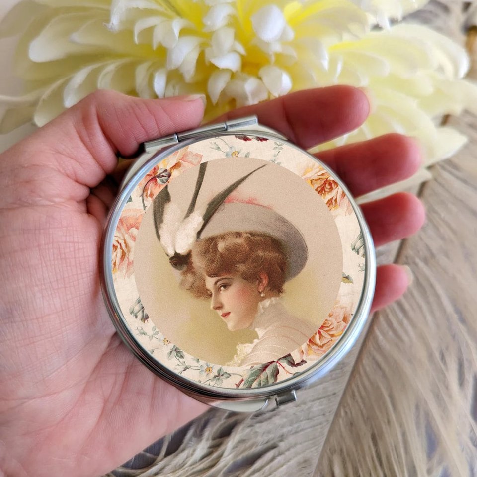 Round Silver Compact Mirror with Vintage Lady in Feathered Hat, Elegant Gift for Retro Fashion Lovers, Handy Purse Accessories