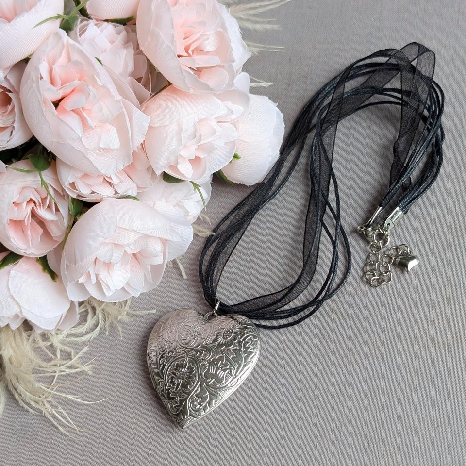 Puffy Heart Choker Necklace, Silver Photo Locket Memory Pendant, Keepsake Gift for Her