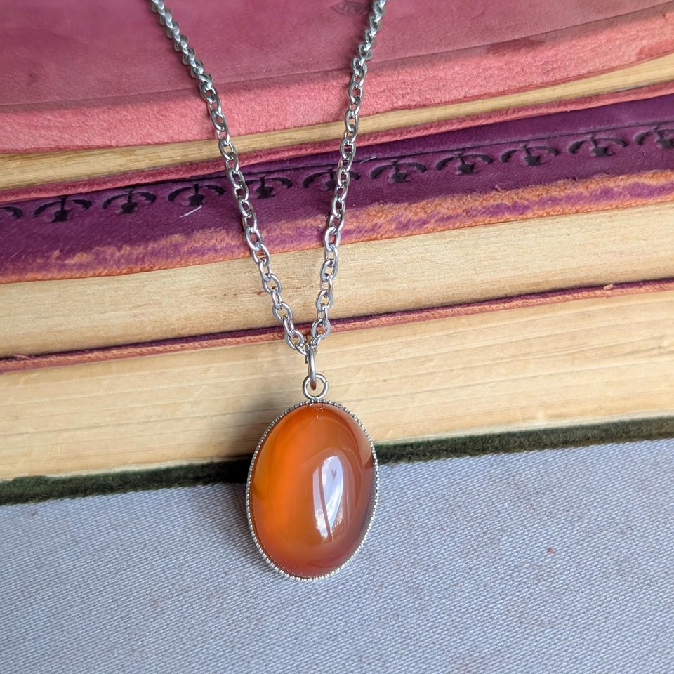 Natural Carnelian Stone Necklace, Handmade Gemstone Jewelry, Boho Chic Carnelian Pendant, Healing Crystal Necklace