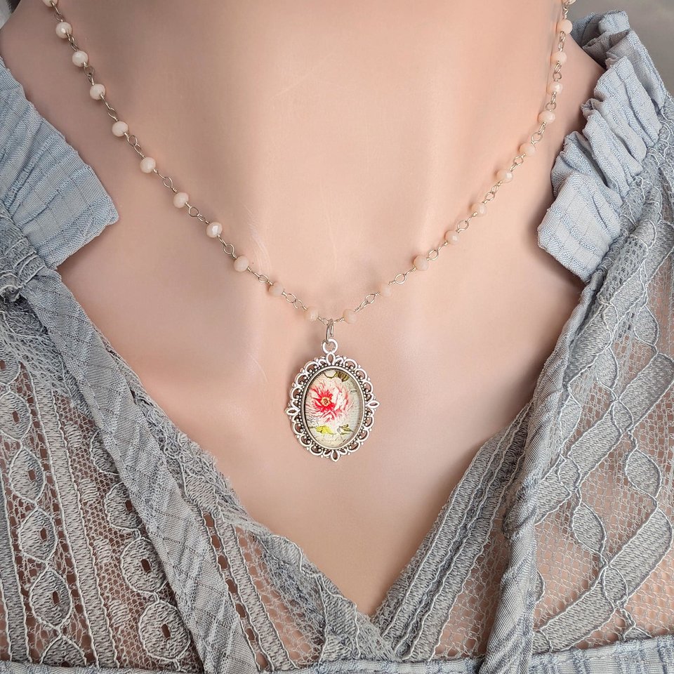 Floral Pendant Necklace with Pink  Opal Rosary Chain, Elegant Peony Flower Charm Jewelry, Vintage Inspired Delicate Pink Gemstone Necklace