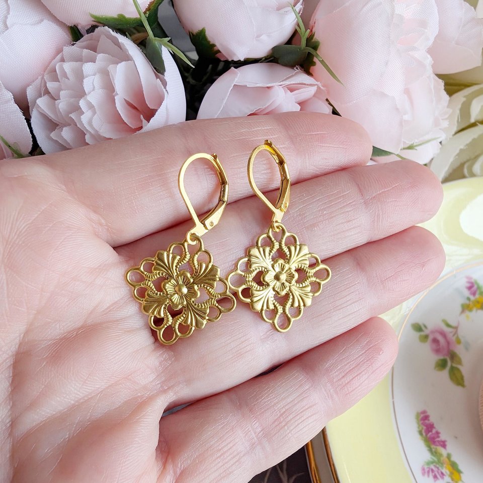 Golden Floral Filigree Earrings, Elegant Vintage Inspired Jewelry, Historical Costume, Gift for Her