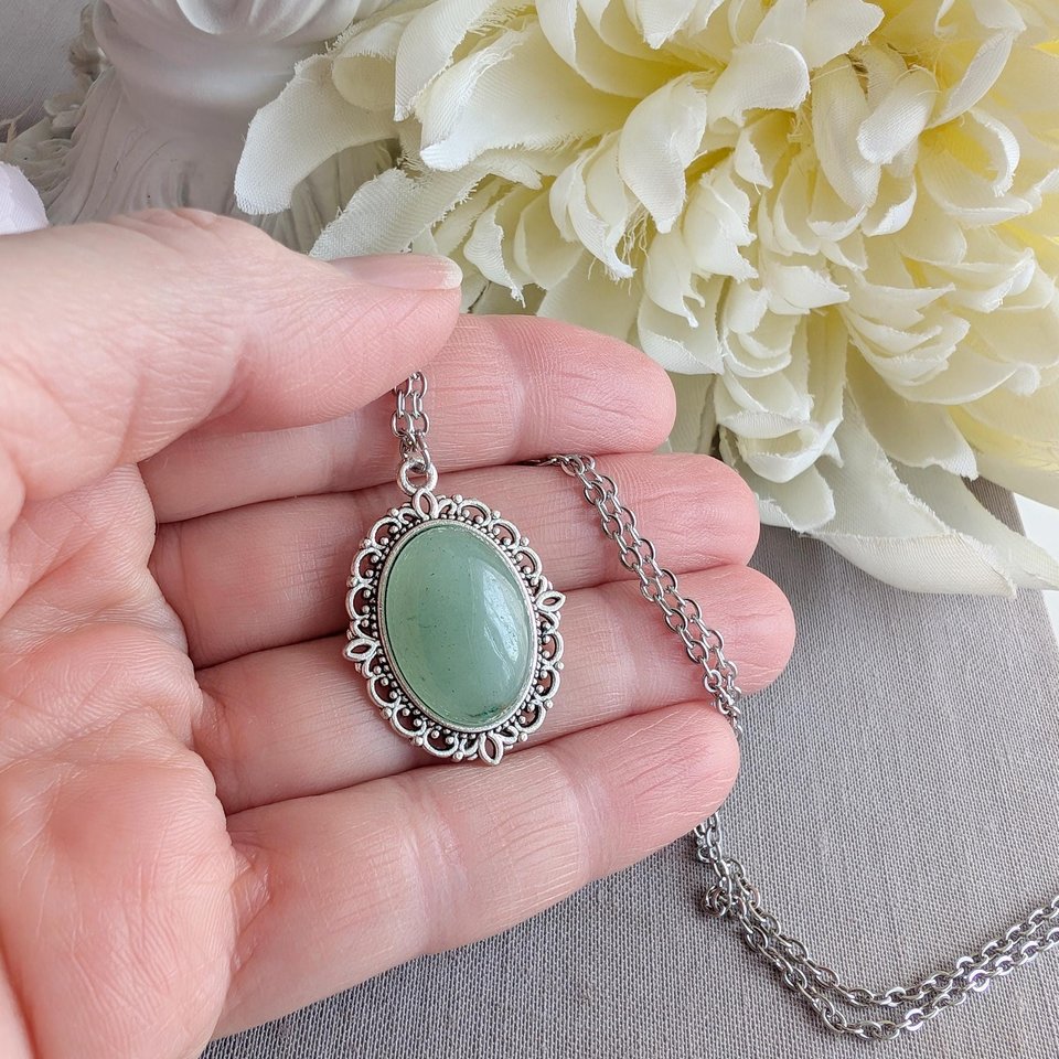 Aventurine Necklace, Natural Green Gemstone Pendant, Healing Crystal Jewelry, Boho Chic Necklace