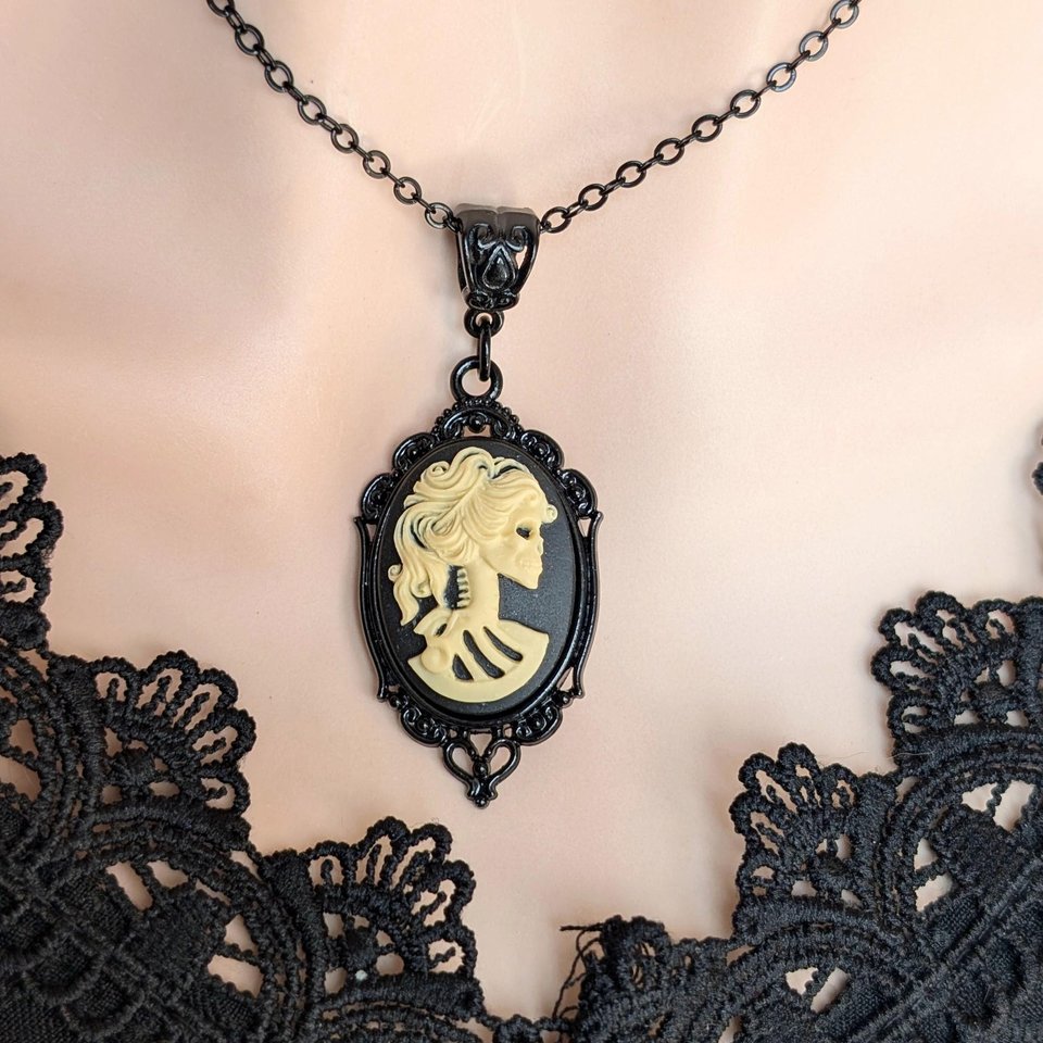 Gothic Lady Skull Cameo Necklace, Skeleton Portrait Cameo, Halloween Jewelry, Vintage Style Dark Academia, Gift for Girlfriend