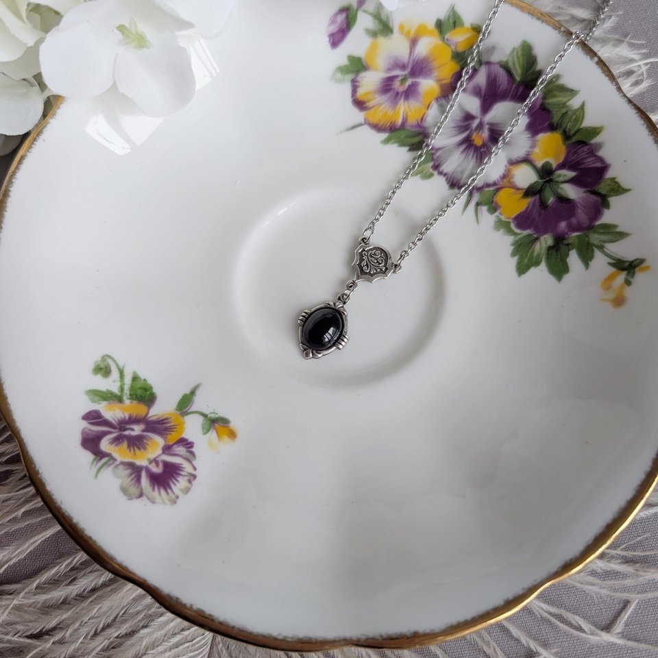 Art Deco Onyx Necklace – Vintage Style Gothic Jewelry