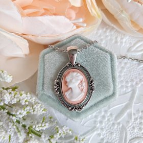 Oval Lady Cameo Pendant, Victorian Bridal Necklace, Vintage Style Jewelry, Unique Gift for Her