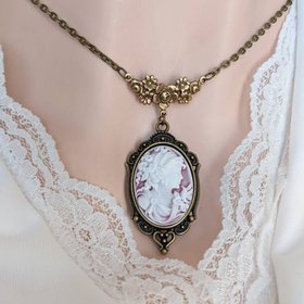 Victorian Cameo Pendant, Vintage Inspired Wedding Necklace, Light Academia Style
