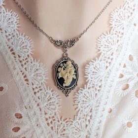 Cherubim Cameo Necklace, Ivory on Black Cameo of Three Winged Cherubs in Antiqued Silver, Baby Angel Jewelry, Graduation Gift, Sister Gift