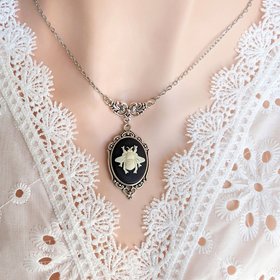 Bee Cameo Necklace, Silver Bumble Bee Pendant, Necklaces for Women, Bee Jewelry, Girlfriend Gift, Best Friend Gifts, Graduation Gift