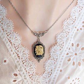 Sugar Skull Necklace, Day of the Dead Pendant, Dia de Los Muertas Skull Jewelry, Gothic Cameo Jewelry, Goth Girl Style, Best Friend Gift